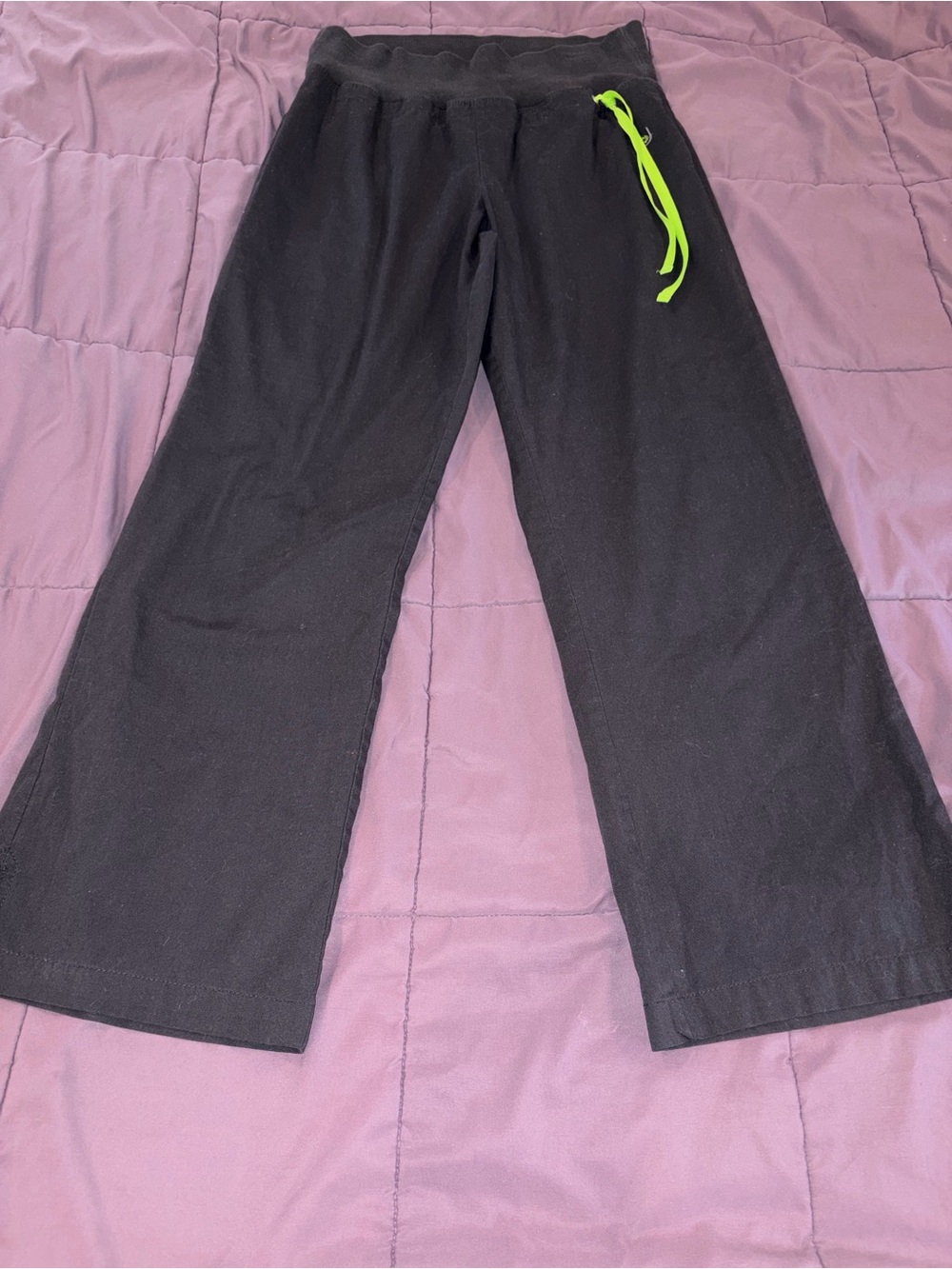 Urbane Black Scrub Bottoms Petite Medium
